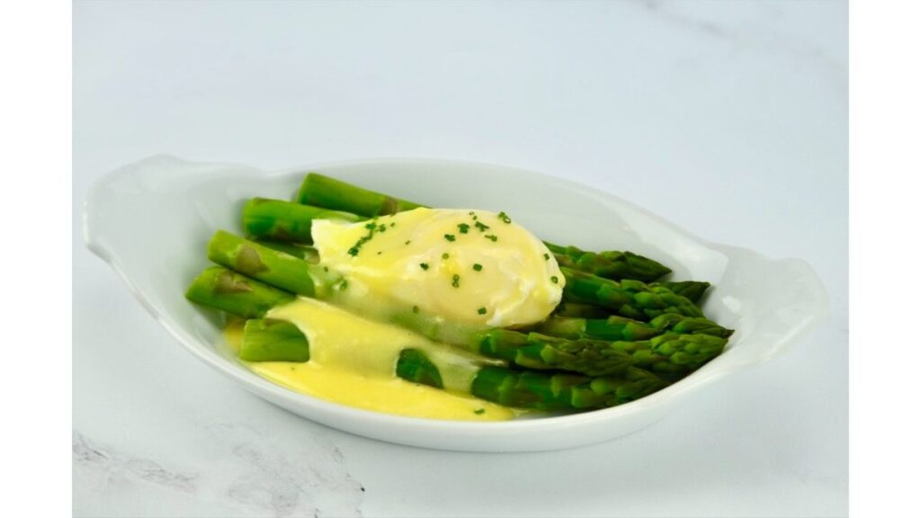 asparagus with hollandaise sauce