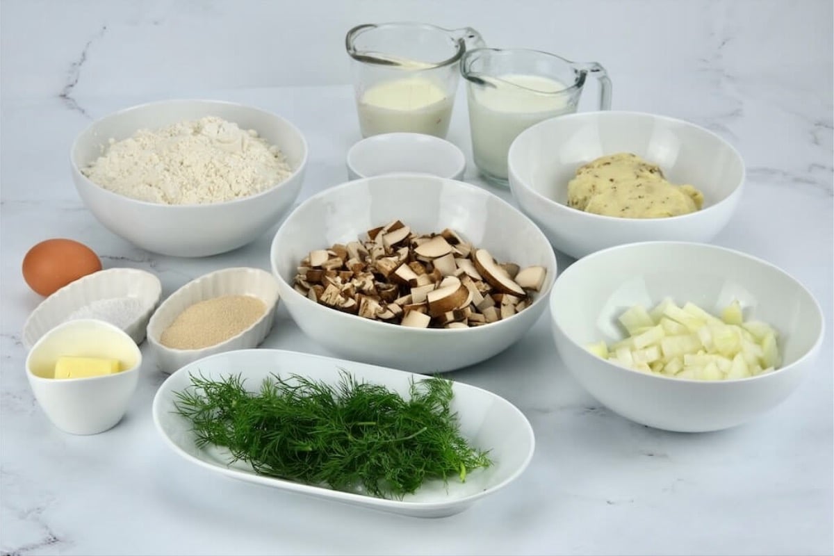 ingredients for the piroshky recipe