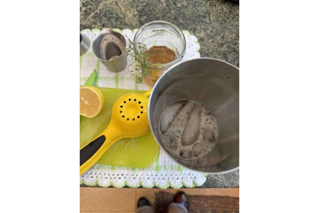 spiced fall cocktail recipe, sukkot cocktail