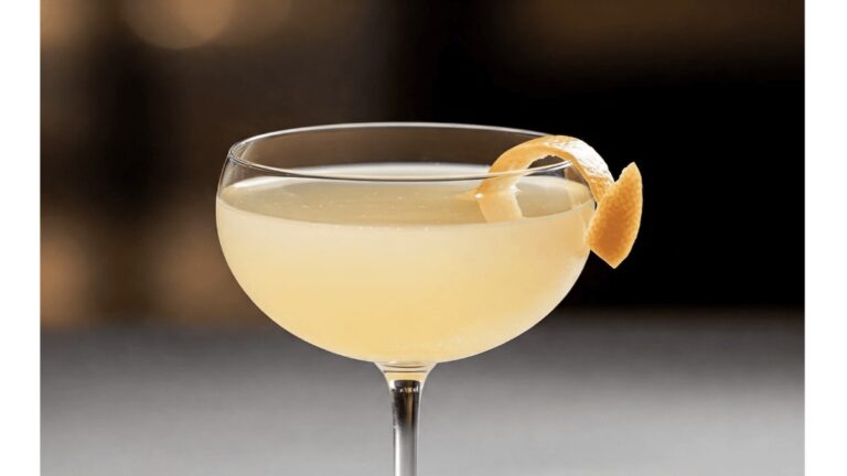 Passover cocktail - Miriam's Cup