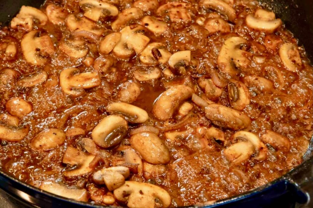 simmering chicken marsala