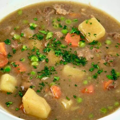 beef and red wine slow cooker stew