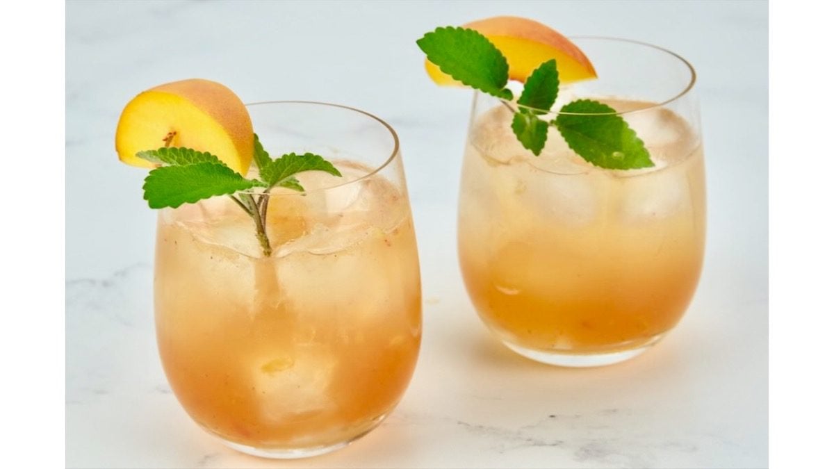 Peach Cocktail: Endless Summer