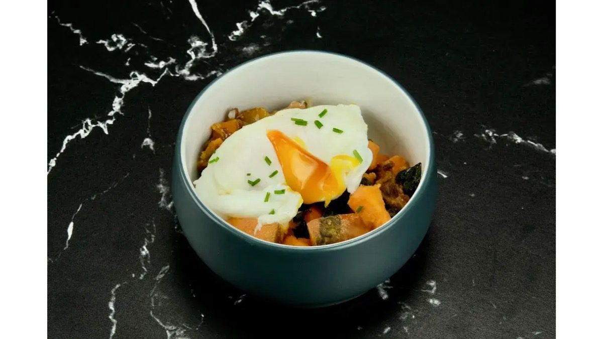sweet potato and bacon hash with poached egg