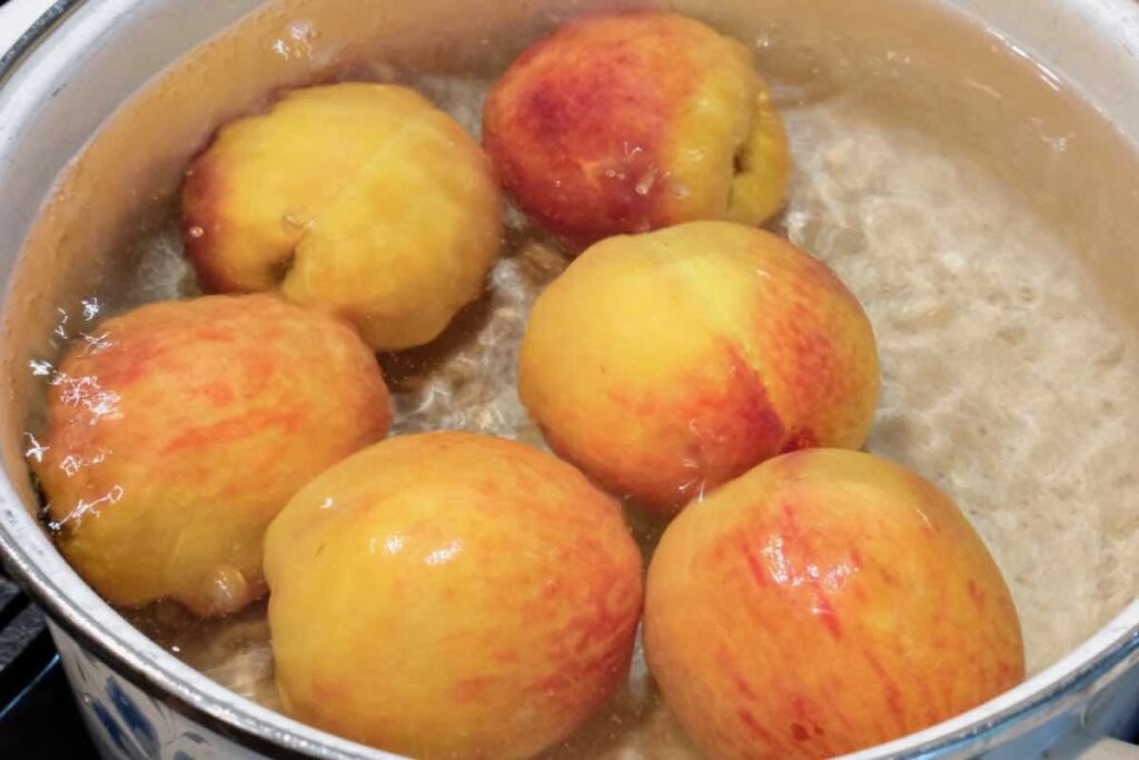 how to peel peaches