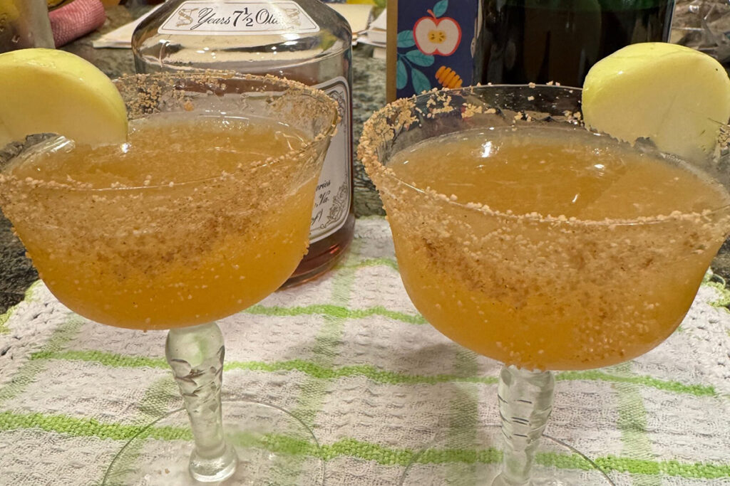 holiday apple and honey cocktail