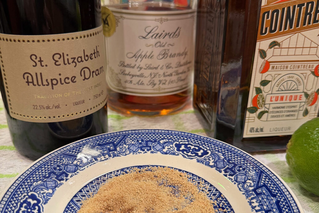 ingredients for the apple and honey cocktail for Rosh Hashanah