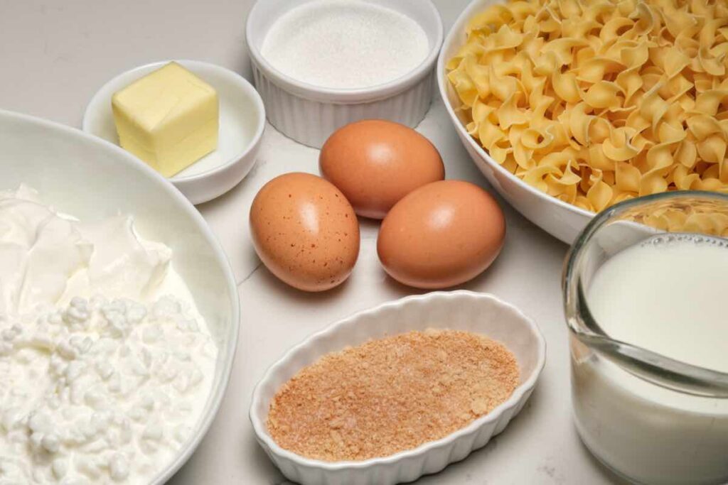 ingredients for sweet noodle kugel