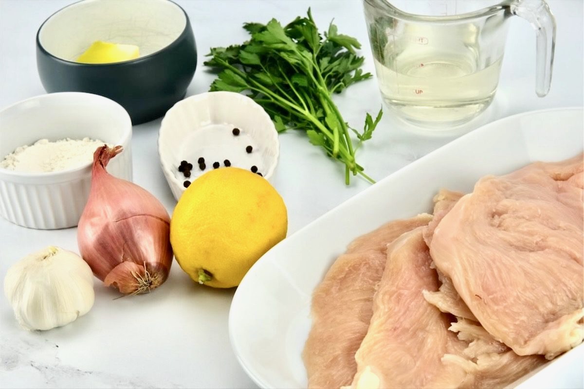 Chicken Paillards in Wine Sauce