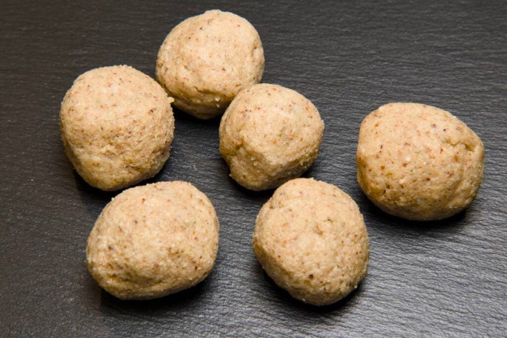 matzo ball soup with fluffy matzo balls