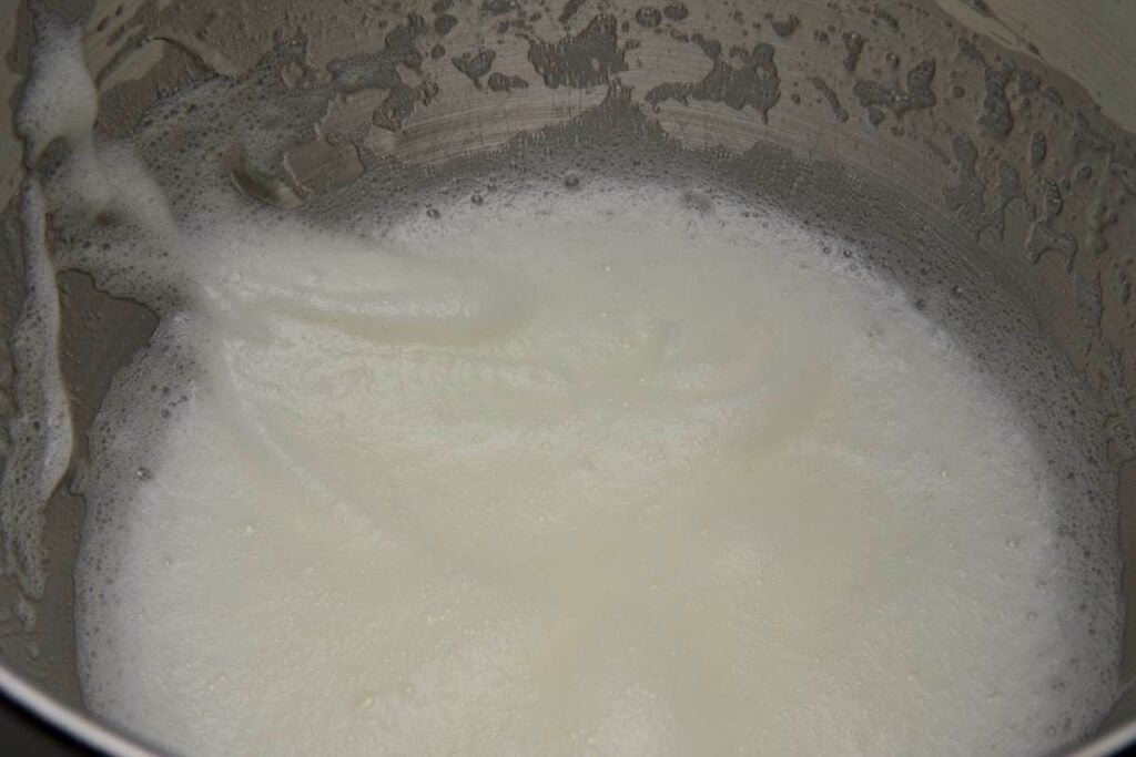 whipped egg whites for pavlova