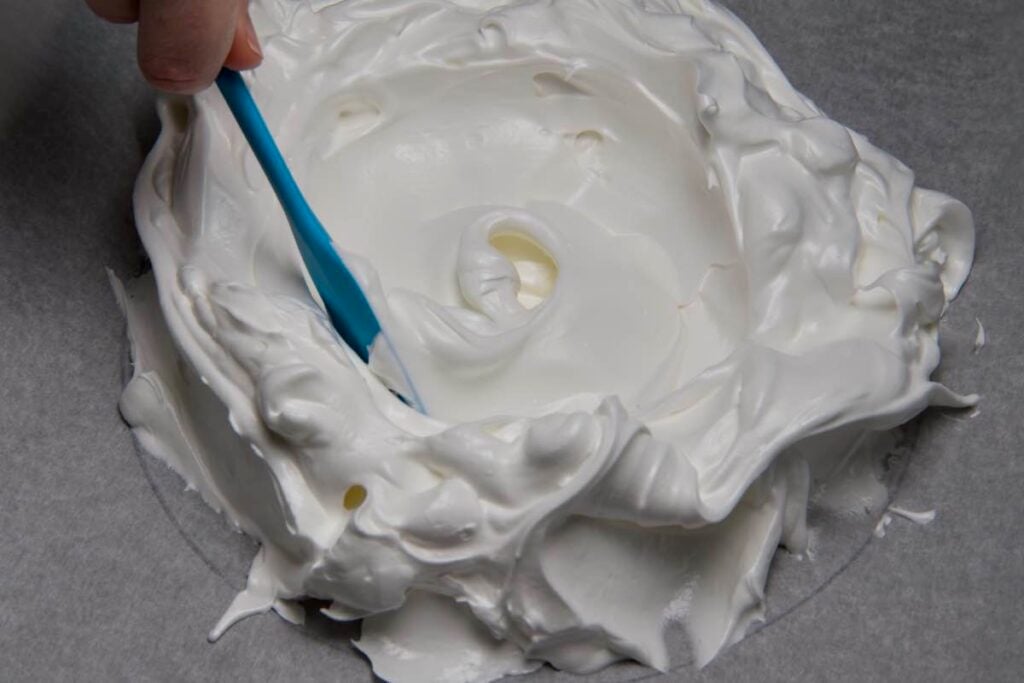 whipped egg whites for pavlova